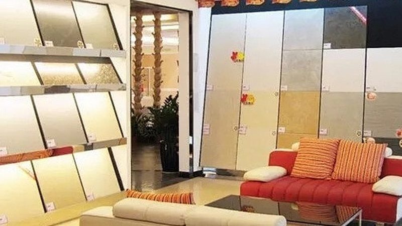施工阶段：支付施工费用的40%-60%，分为以下几个节点：
